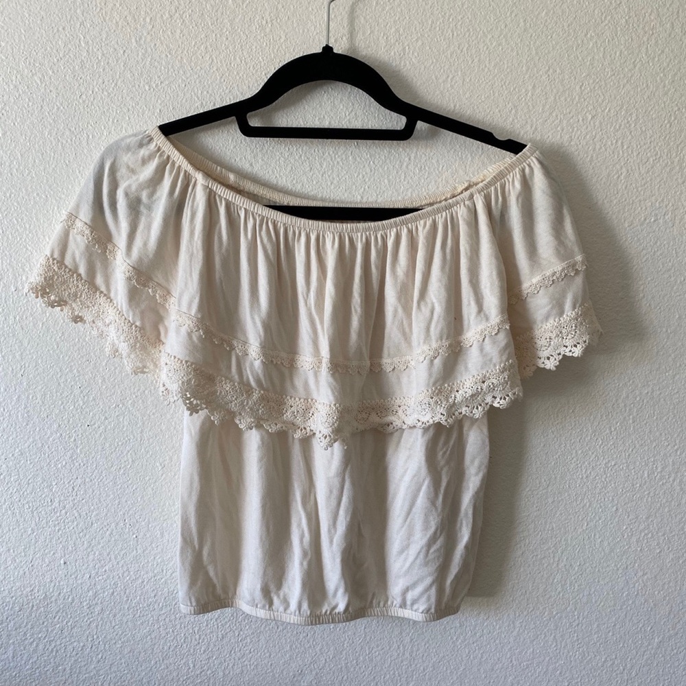 hollister cream off the shoulder lace top